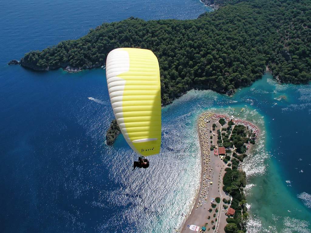 paragliding 1219989 1280