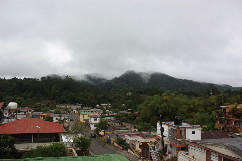 Horské městečko Jarabacoa – základna k výstupu na Pico Duarte