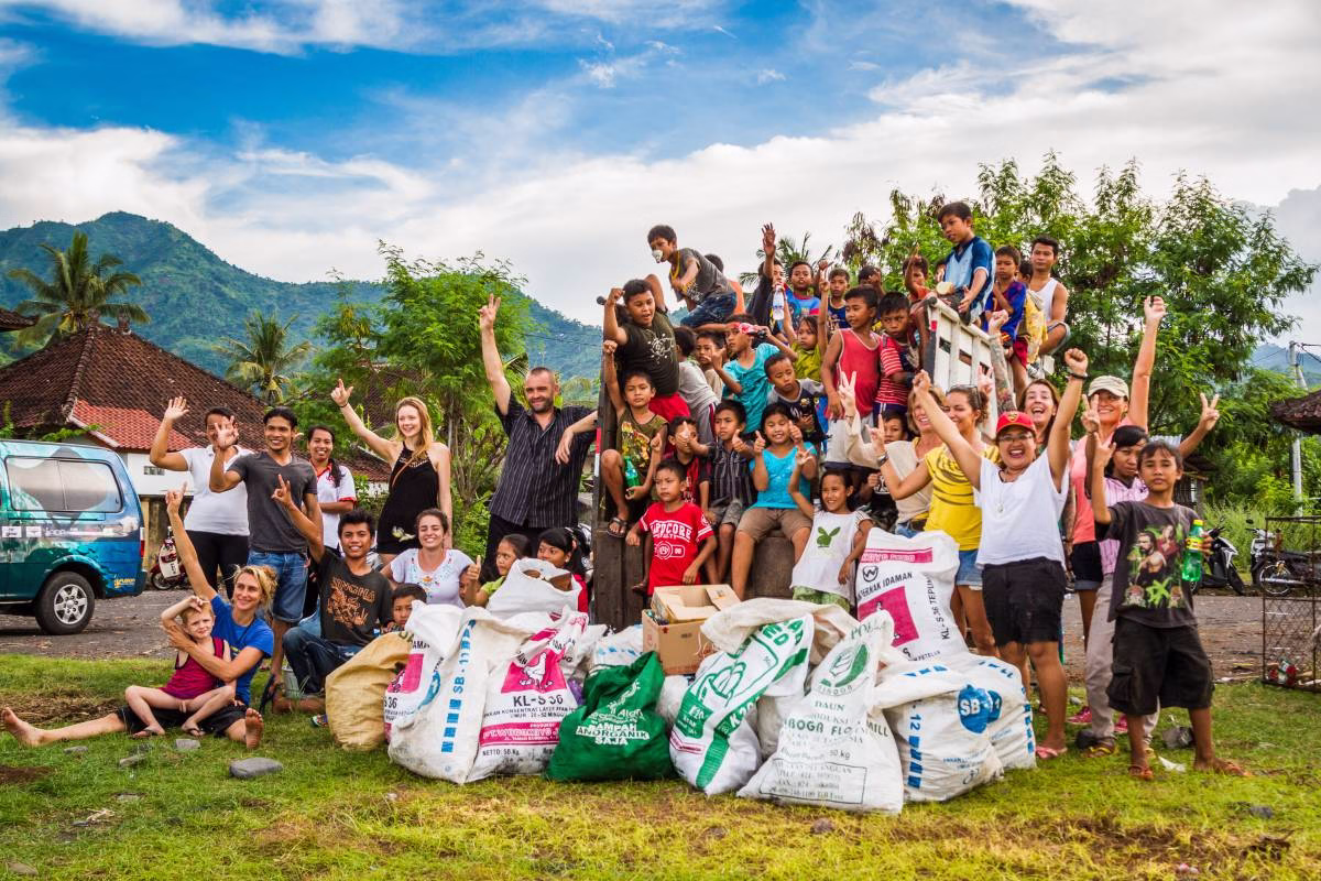 TrashHeroAmedByMataBoolan 5449 copy 1 e1505301594526