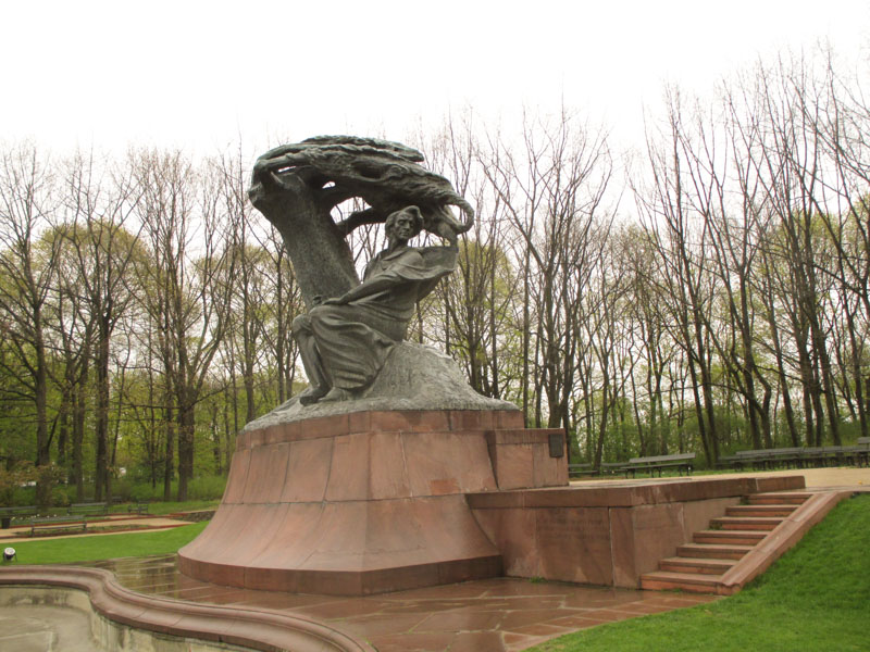 Varšava, památník F. Chopina
