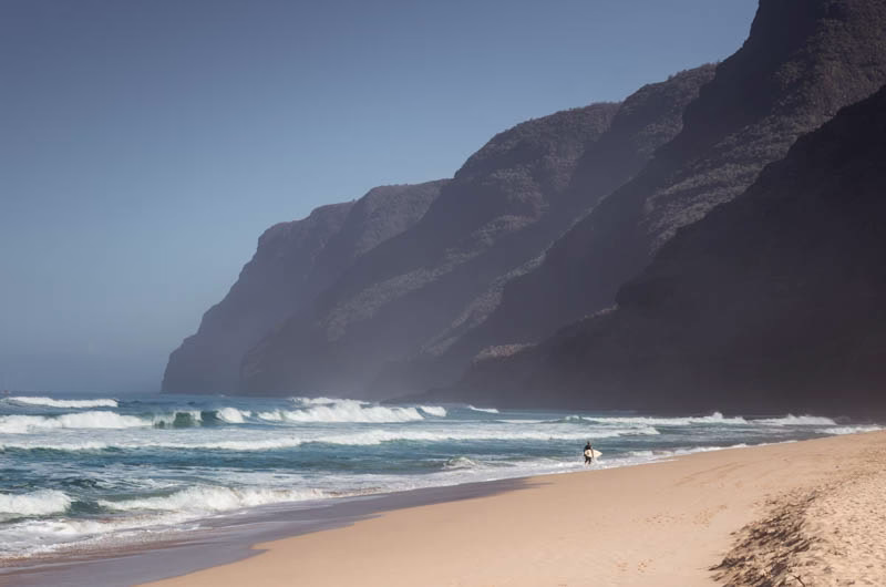 Pláž Polihale State Park na havajském ostrově Kauai