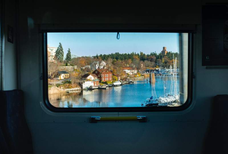 výhled z vlaku Švédsko