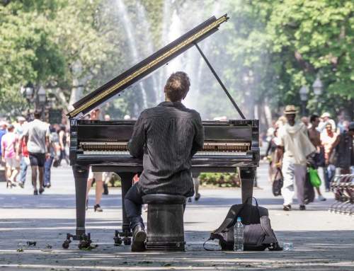 Jak si na cestách vydělat: z profesionální pianistky buskerkou v Ekvádoru