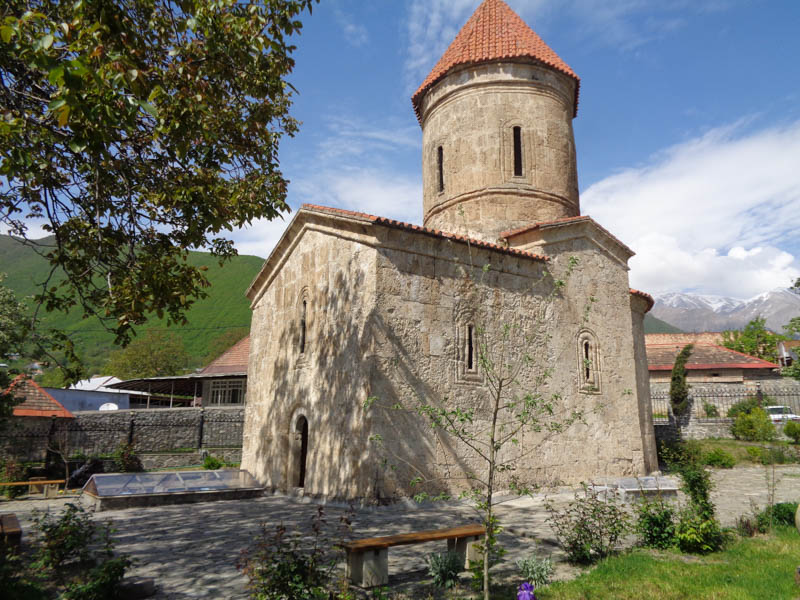 Albánský kostelík z přelomu letopočtu, Šeki