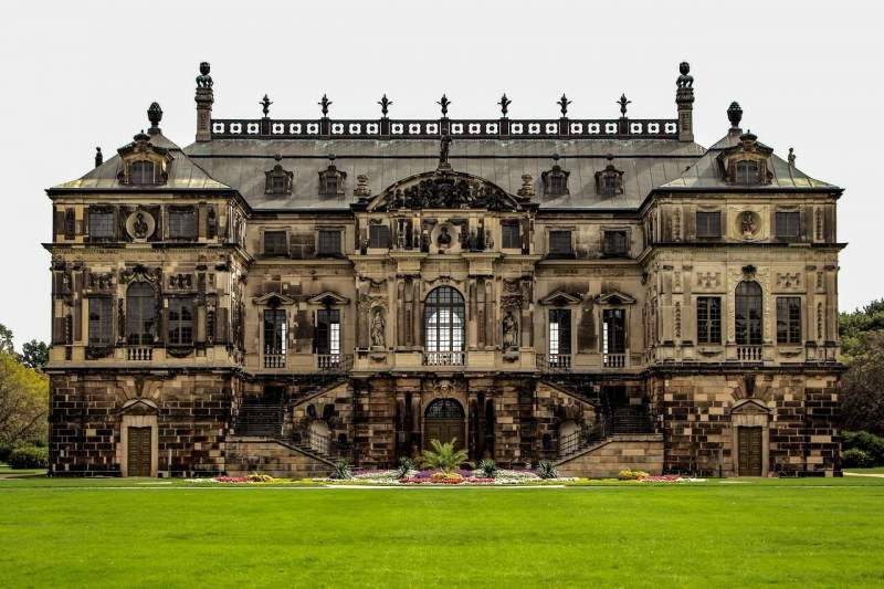 Palác v parku Grosser Garten