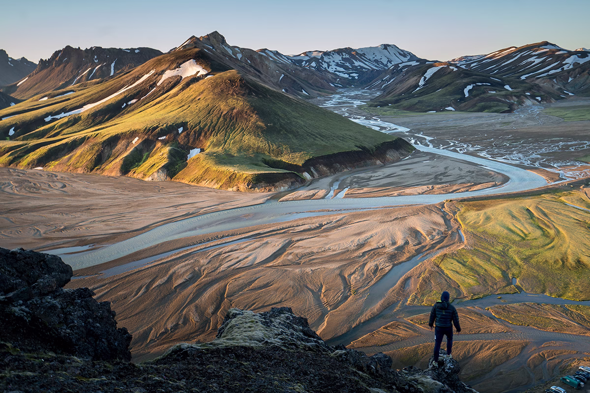joshua sortino f3uWi9G lus unsplash