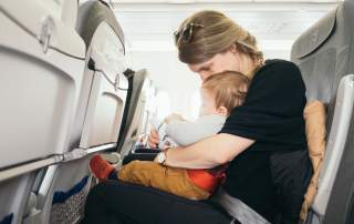 cestování letadlem s malými dětmi