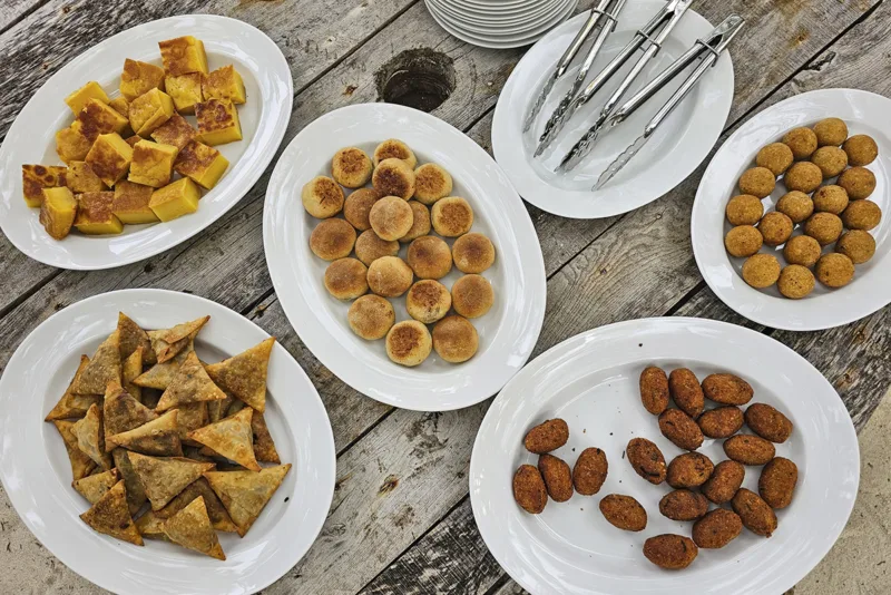 Short eats aneb Hedhikaa na obydleném ostrově Vashafaru na Haa Alif atolu