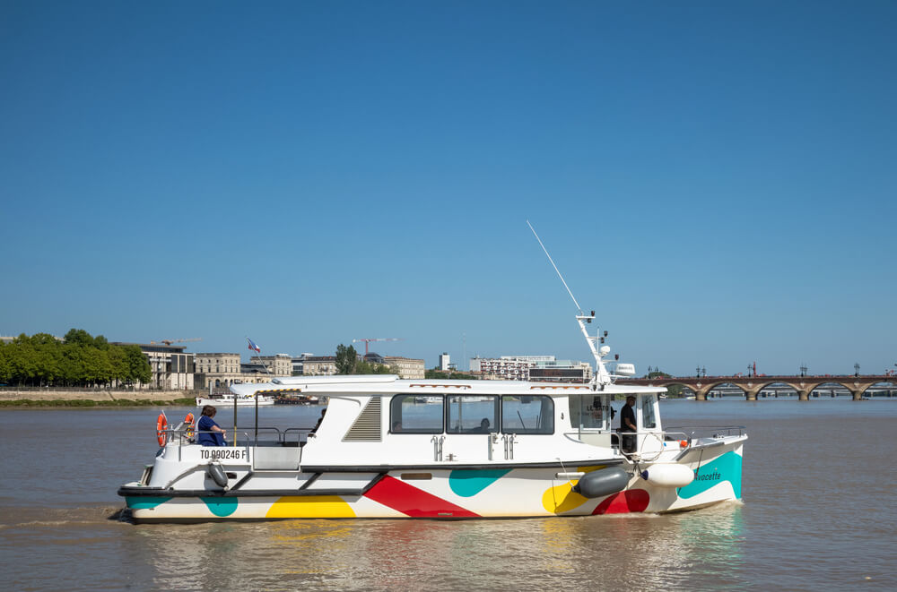 lodní doprava bordeaux