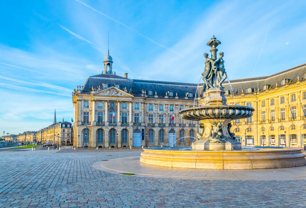 Náměstí Bordeaux