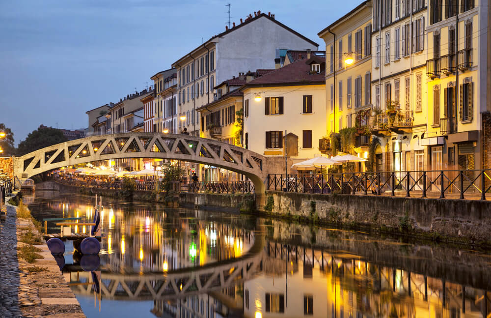 Most přes Naviglio Grande