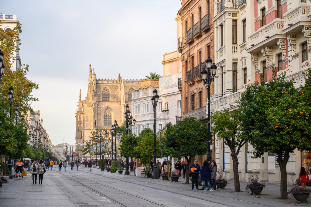 Avenida de La Constitución, Sevilla, Španělsko
