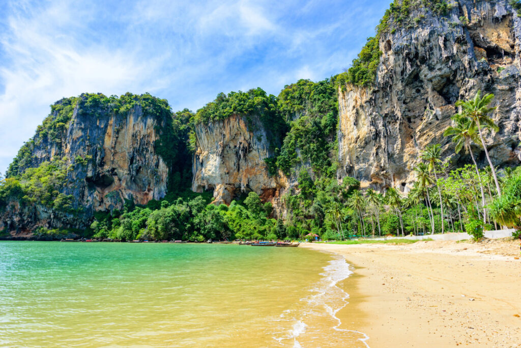 Tonsai Beach, Krabi, Thajsko