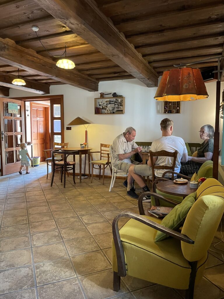 Cafe Mandala, Hlinsko