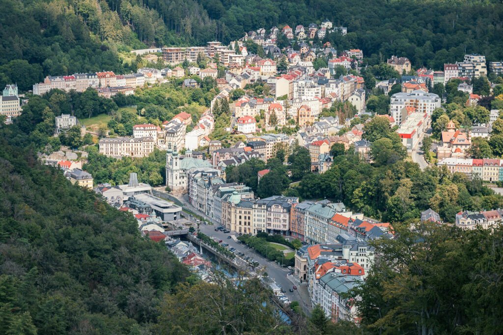 Výhled z rozhledny Diana, Karlovy Vary