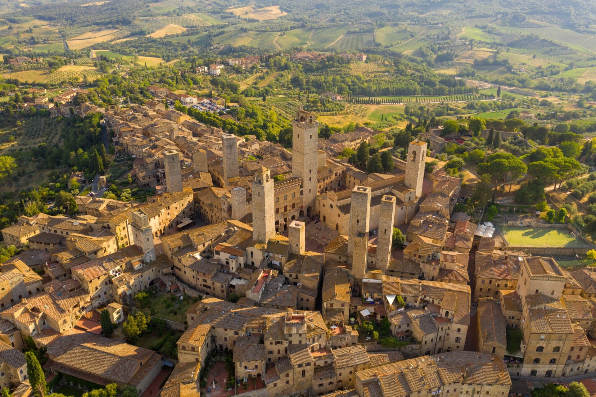 Historické centrum San Gimignana z ptačí perspektivy