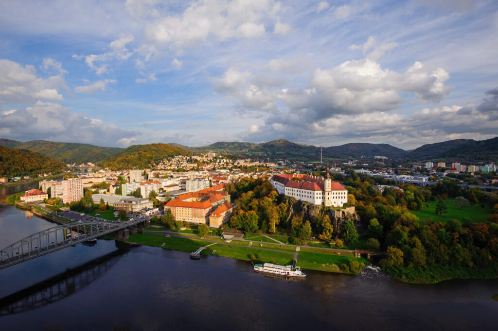 Děčín, zámek, kaňon Labe a Labské pískovce