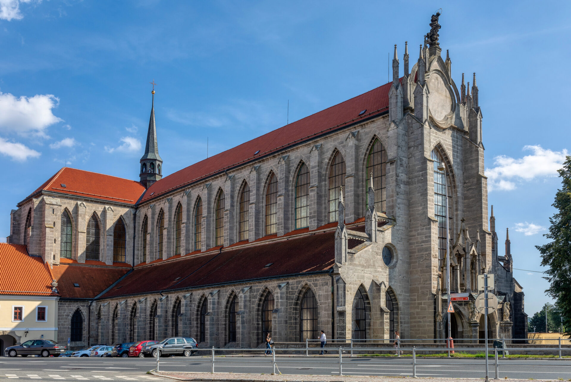 Kostel Nanebevzetí Panny Marie a sv. Jana Křtitele v Sedlci
