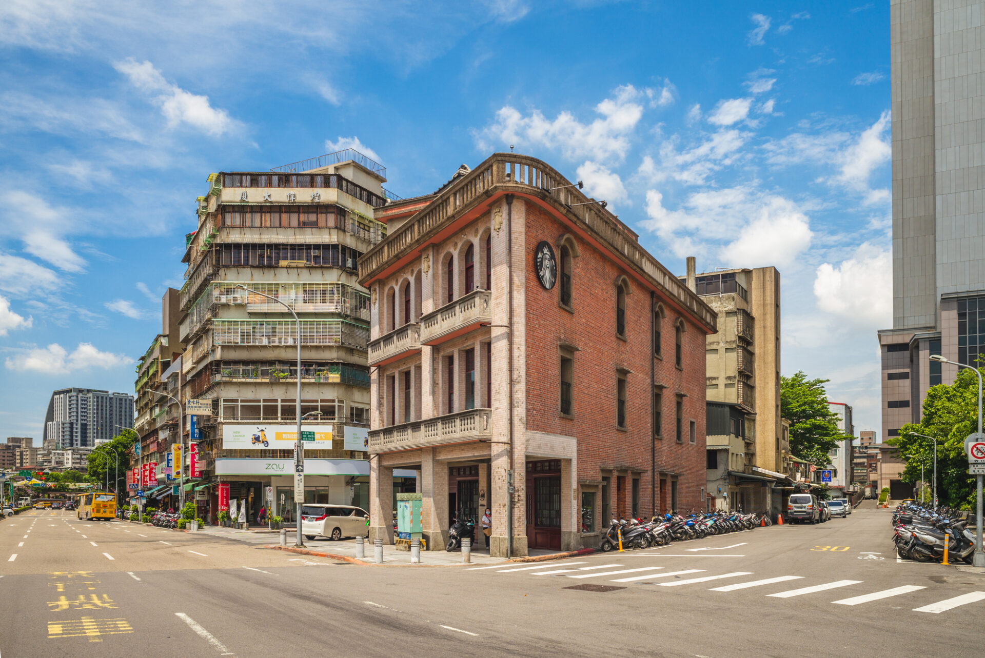 Wanhua Lin House Vila Wanhua Lin House z roku 1935 v Taipei, spojení japonského a západního stylu