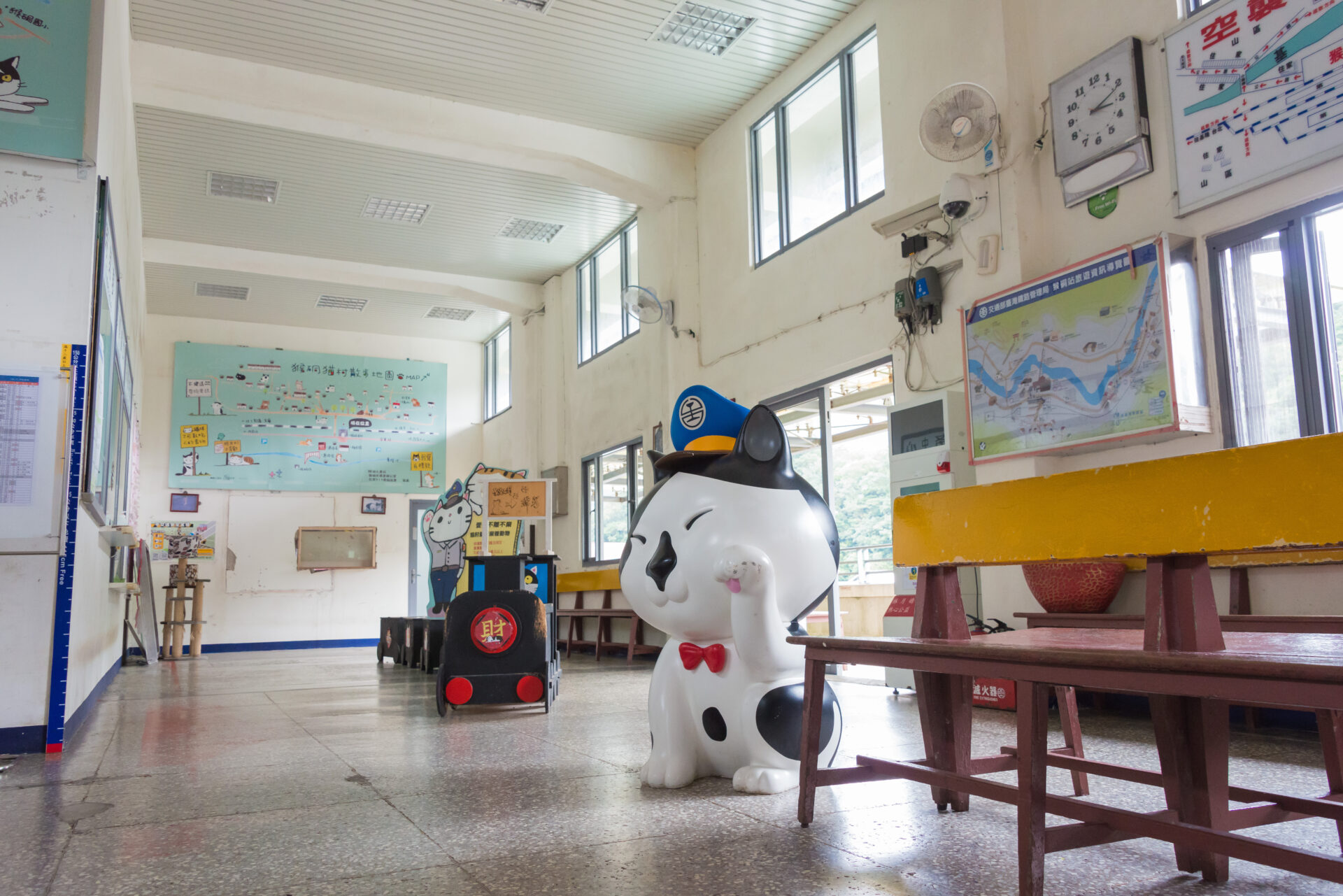 Nádraží Houtong Nádraží Houtong v kočičí vesnici na trati Pingxi u Taipei